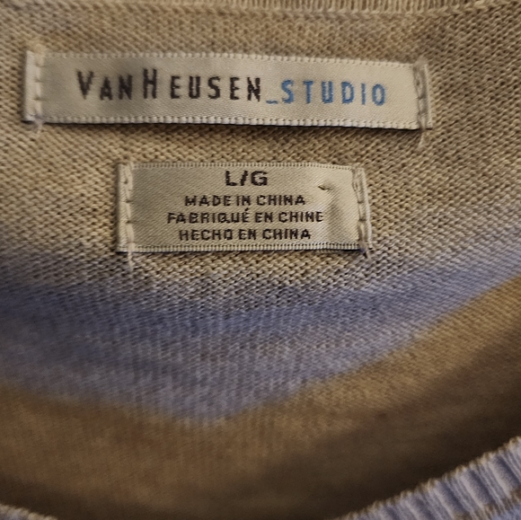 Van Heusen womems large grey button up sweater - Picture 3 of 4